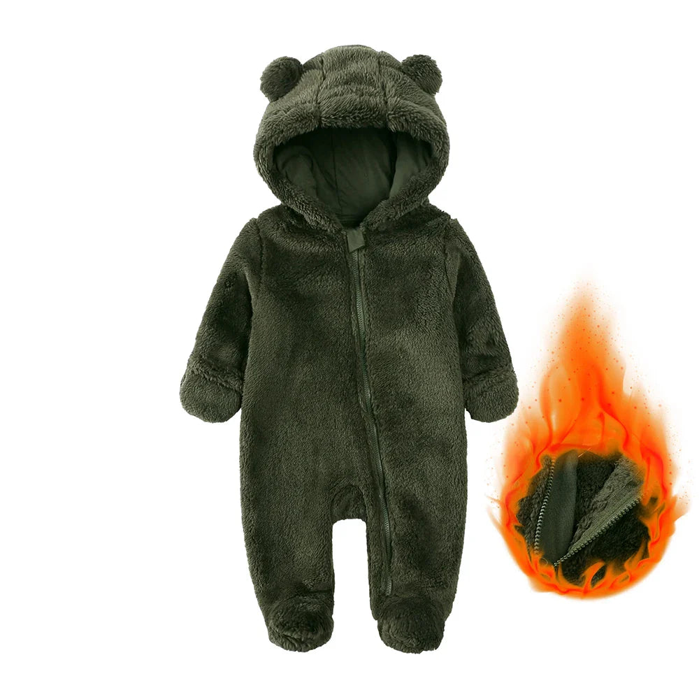 SnugBear™ | Blød babyfleece-dragt med bjørnehætte